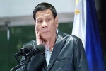 Duterte sợ bị lật đổ nếu ra lệnh đối đầu với Trung Quốc