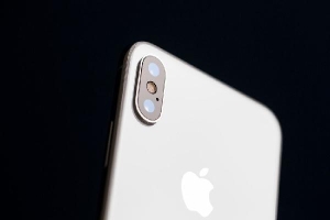 iPhone 2018 màn hình LCD giá rẻ sẽ ra mắt sau?