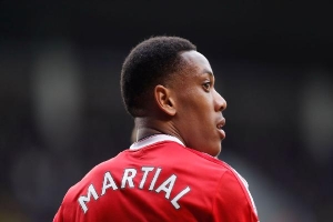 Manchester United cần tống khứ Martial ngay lập tức