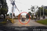 Pha đánh lái chớp nhoáng đốn ngã 2 tên cướp của tài xế xe tải