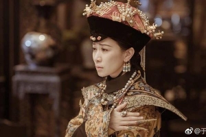 Phạm Băng Băng - Xa Thi Mạn - Châu Tấn: Ai mới là Kế Hoàng Hậu đẹp nhất trên màn ảnh?