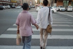 'Vỏ bọc' bất đắc dĩ của người đồng tính ở Trung Quốc