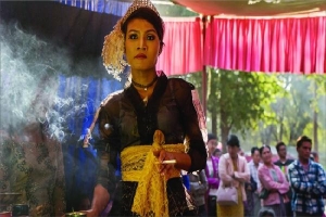 Nghề làm ‘đồng cô’ - nét văn hóa LGBT độc đáo của Á Đông