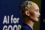 Những sự thật thú vị về 'cô nàng' robot Sophia vừa đến Việt Nam