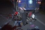 Nam thanh niên chạy xe máy tông vào đuôi container tử vong tại chỗ