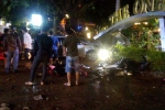 Ô tô mất lái lao vào quán cà phê, 2 nữ sinh 18 tuổi tử vong, nhiều khách đến xem chung kết World Cup bị thương