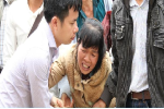 Vợ Đặng Văn Hiến khóc khi nghe vụ án của chồng được kiểm tra
