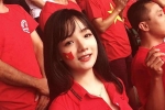 Nữ CĐV Việt được 'săn lùng' trên mạng xã hội Hàn Quốc, danh tính khiến nhiều người bất ngờ
