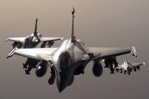 Phi công Su-30 chuyển loại bay tiêm kích Rafale Pháp có khó không?