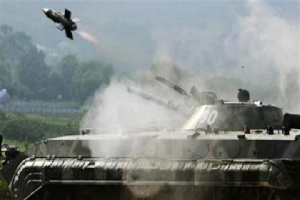 Sức mạnh xe chiến đấu Việt Nam phóng được tên lửa