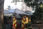 [NÓNG] Cháy lớn ở trung tâm giải trí tại London, 80 lính cứu hỏa được điều động