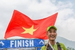Người Việt chạy 171 km ở đỉnh núi châu Âu lạnh giá