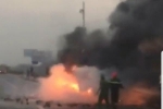 Hà Nội: Xe container bốc cháy ngùn ngụt trên cầu Thanh Trì