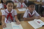 Gặp 2 học trò quê nói tiếng Anh nức lòng mạng xã hội