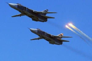 10 máy bay Su-24 Nga ồ ạt khai hỏa, tổng hành dinh 'địch thủ' bị san phẳng