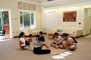 Sinh viên Việt Nam tổ chức trò chơi dân gian ở Hawaii