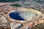 Mỏ kim cương sâu 525 mét cạnh thị trấn Siberia
