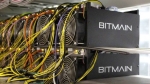 Công nghệ 24h: Trâu cày Bitcoin đang khiến nhà đầu tư lỗ hàng tỷ đồng
