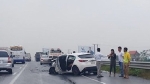 Hà Nội: Va chạm xe tải trên đường Pháp Vân- Cầu Giẽ, tài xế xe ô tô con nguy kịch