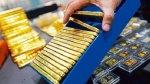 Vàng trong nước giảm giá, chênh lệch với vàng thế giới 1,79 triệu đồng/lượng