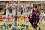 Messi bật cười với pha nằm sân cản đá phạt của sao Inter