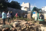 Biệt thự cổ hoang phế ở Sài Gòn được tháo dỡ