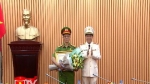 Trao Huân chương bảo vệ Tổ quốc Hạng Ba cho Đại tá Nguyễn Văn Sơn - PĐG CATP Hà Nội