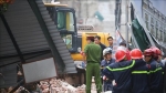 Hiện trường vụ sập nhà ở phố cổ Hà Nội, hàng chục người hoảng loạn