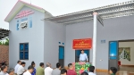 Công ty thủy điện Sơn La chung tay cùng chương trình 'xóa nhà dột nát cho hội viên Cựu chiến binh nghèo' tỉnh Sơn La.