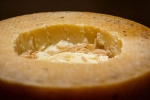 Trứng vịt lộn, sầu riêng được trưng bày tại bảo tàng đồ ăn kinh dị