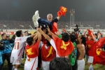 Nhìn lại khoảnh khắc đội tuyển Việt Nam lên đỉnh Đông Nam Á năm 2008