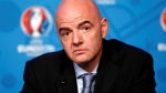 Man City và PSG phá luật nhờ... chủ tịch FIFA?