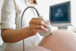 Phụ nữ có thai nên sàng lọc dị tật bẩm sinh khi nào?