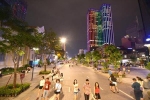 'Khóa' đường Nguyễn Huệ thành phố đi bộ: Vì đại gia?