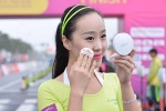 Giải marathon Trung Quốc tung chiêu làm đẹp thu hút phụ nữ