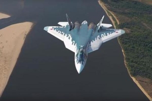 Nga nói lý do chọn màu thật cho Su-57