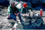 Tìm thấy thi thể 2 nhà leo núi mất tích ở Himalaya 30 năm trước