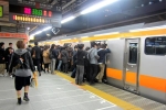 Du học sinh Việt tại Nhật Bản hoang mang tột độ trước tin một kẻ tuyên bố giết 10 người ở ga Tokyo