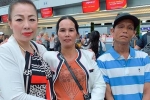 Bố mẹ H'Hen Niê lên đường sang Thái Lan, hi vọng con gái lọt Top 10 trong đêm chung kết Miss Universe 2018