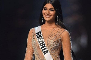 Á hậu 2 Miss Universe 2018 bị khui ảnh quá khứ gây thất vọng