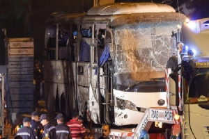 Xe chở du khách Việt ở Ai Cập có thể đã bị trúng thiết bị nổ văng mảnh