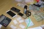 Bắt đối tượng tàng trữ ma túy ở thị trấn Phố Châu