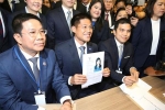 Đảng đối lập Thái Lan chờ phán quyết vụ nhờ công chúa tranh cử