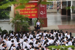 Gần 30.000 học sinh Sài Gòn sẽ rớt lớp 10 công lập