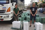 Tạm giữ tài xế xe tải chở 23.000 gói thuốc lá lậu