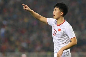 U23 Việt Nam 1-0 U23 Indonesia: Việt Hưng ghi bàn bằng đầu