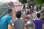 Đồng Nai: Xe tải tông 5 nhà dân, 2 người chết tại chỗ