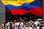 Dân biểu tình đòi điện, nước: Maduro kích hoạt 'siêu vũ khí'
