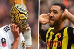Cầu thủ Wolverhampton nhận kết buồn sau pha ăn mừng đeo mặt nạ