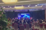 Phạt nhóm người nước ngoài tổ chức, diễn thuyết tại hội thảo 'chui'